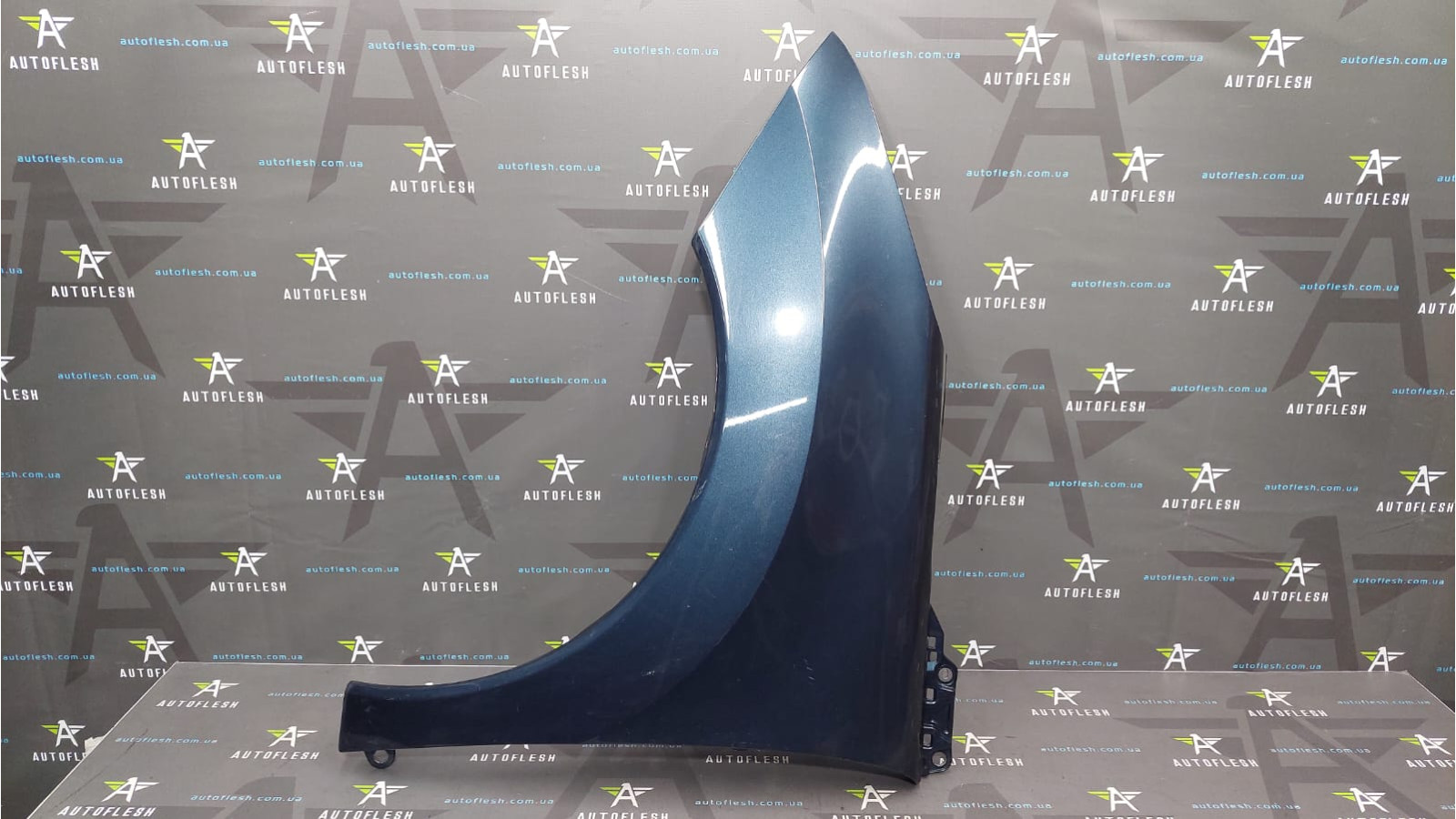 Крыло переднее левое 9682889480, 9682889980, 7840W9 Peugeot 3008 пежо бу